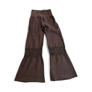 Yogi Brown high waisted Wide Leg crochet inlay 100% linen Pants size medium